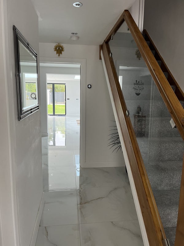 Photo 1: Hallway