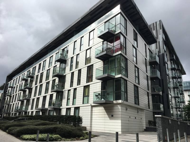 '2Bedroom Apartment in Prime Zone 1 Location' Room to Rent from SpareRoom