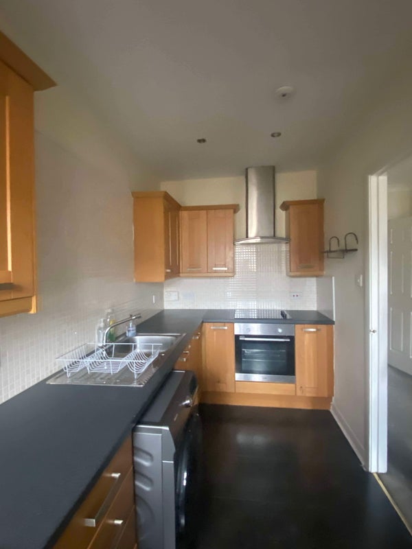 'Room available close to city centre' Room to Rent from SpareRoom