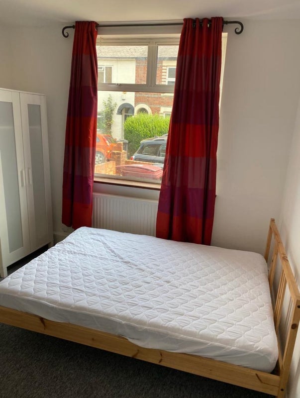 'Room for rent in reading ' Room to Rent from SpareRoom