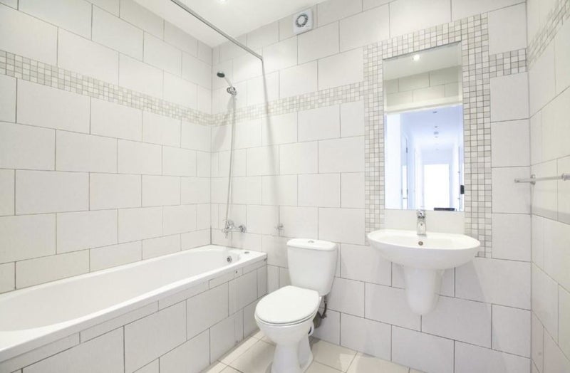 'Penthouse apartment in Zone 1' Room to Rent from SpareRoom