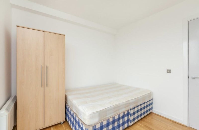 'Penthouse apartment in Zone 1' Room to Rent from SpareRoom