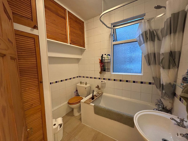 'Spacious Double Room in South Ealing' Room to Rent from SpareRoom