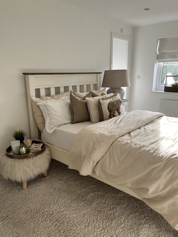 Photo 1: Room for let 