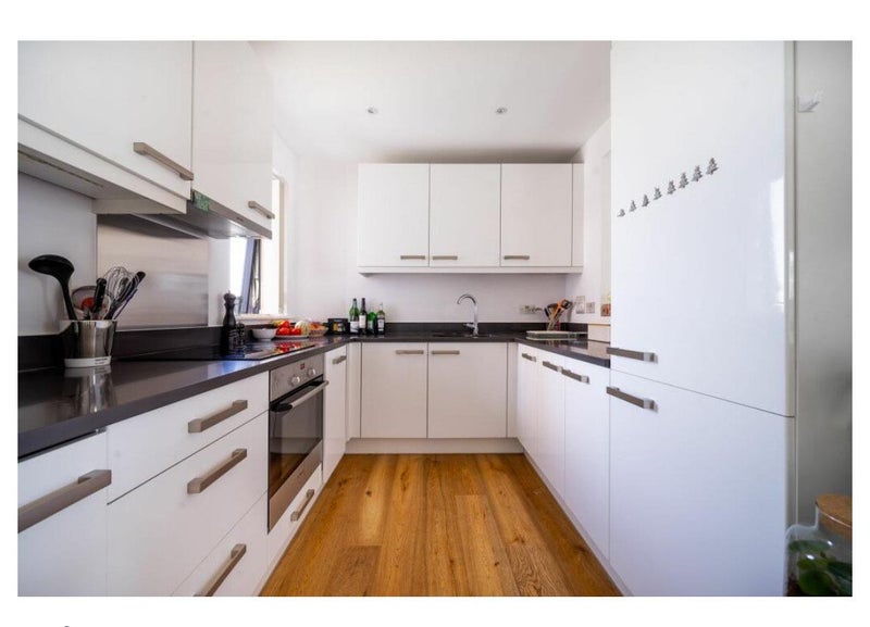 'Double room in big Bethnal Green flat' Room to Rent from SpareRoom