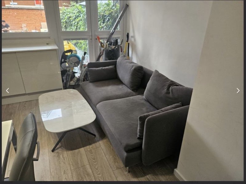 'Zone 2 room for rent Canada Water, Student needed' Room to Rent from