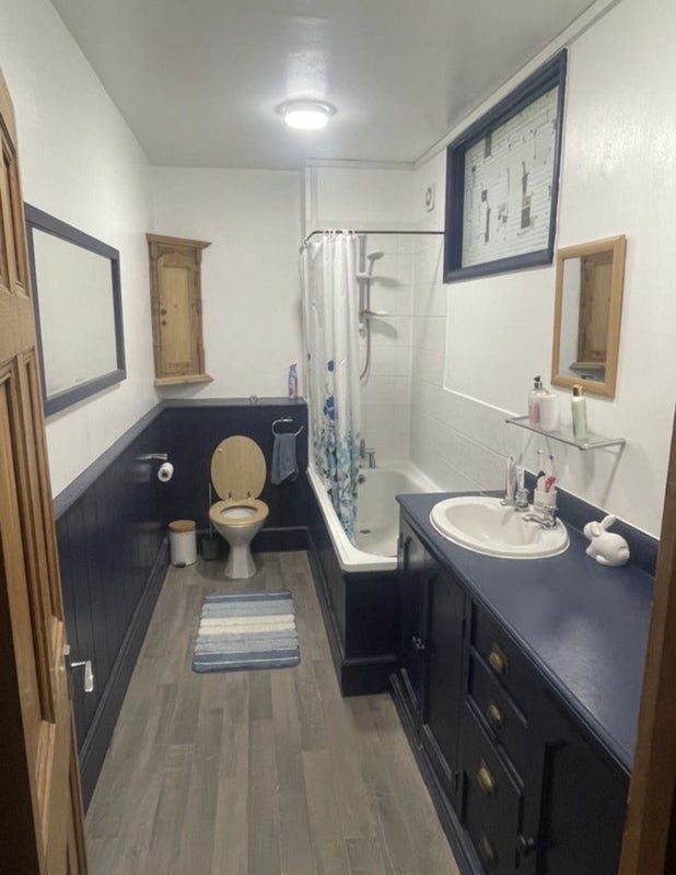 'Cosy south facing double room' Room to Rent from SpareRoom