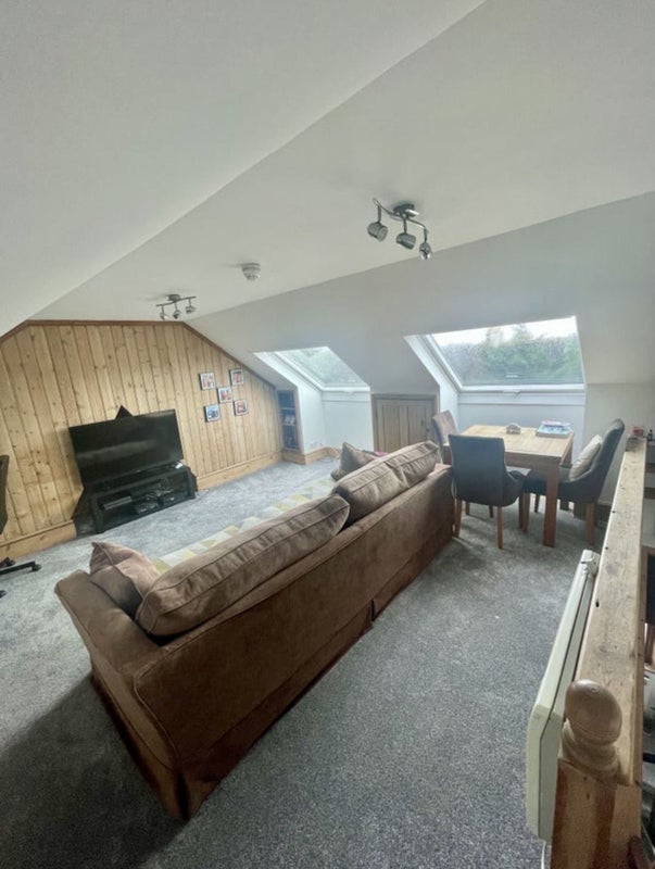 'Cosy south facing double room' Room to Rent from SpareRoom