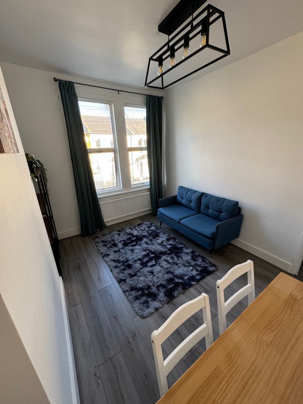 '2 Bedroom Flat Available' Room to Rent from SpareRoom