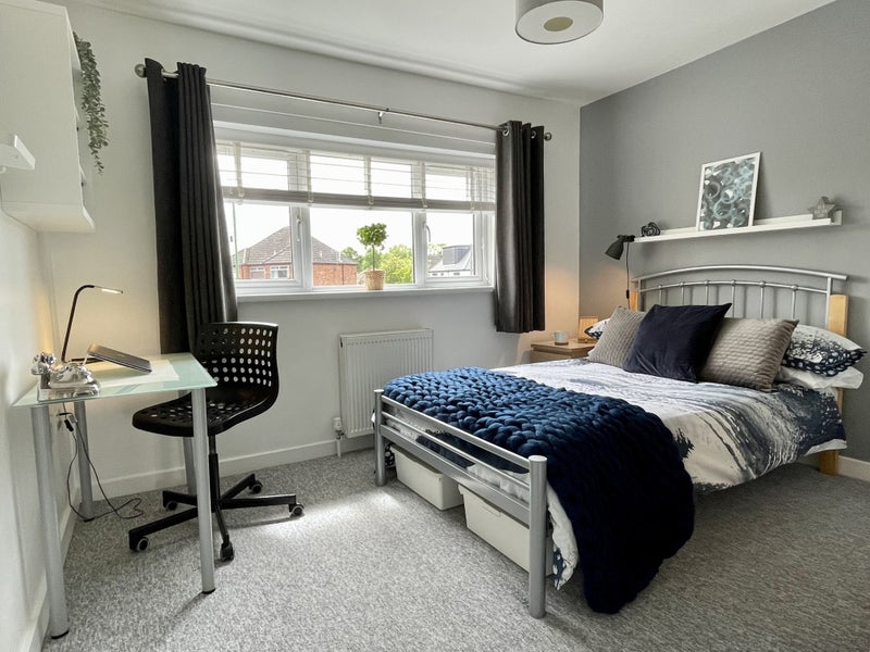 Photo 1: Room 5 - First Floor Front of the Property