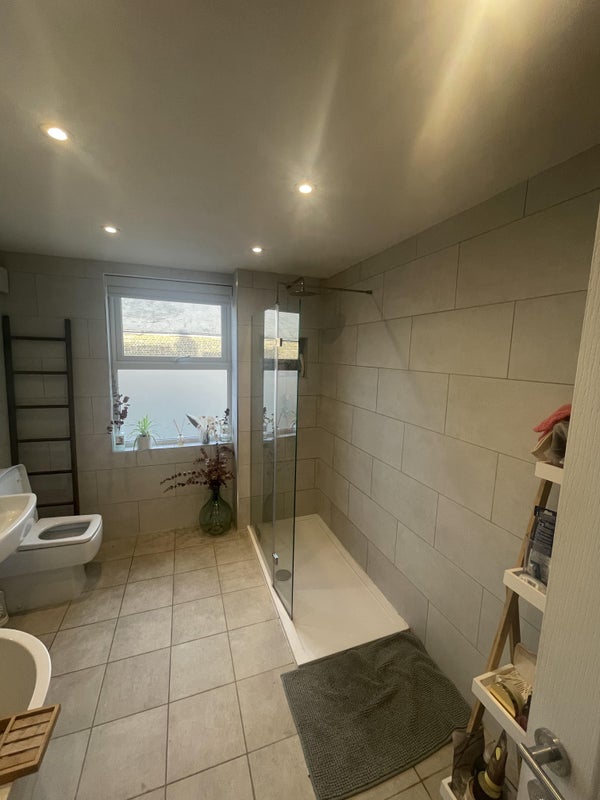 'Double room in Brockley/Crofton Park!' Room to Rent from SpareRoom