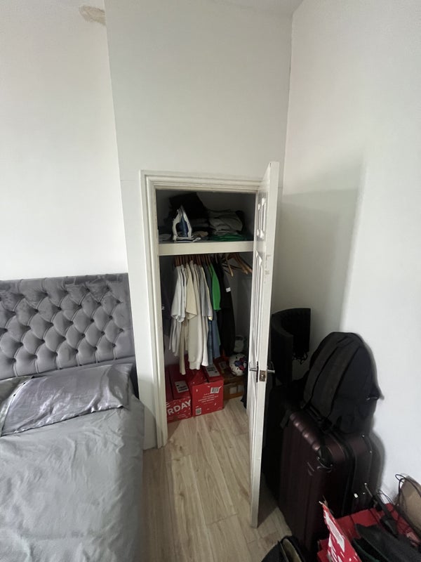 ' Lovely Double Room All Bills Included ' Room to Rent from SpareRoom