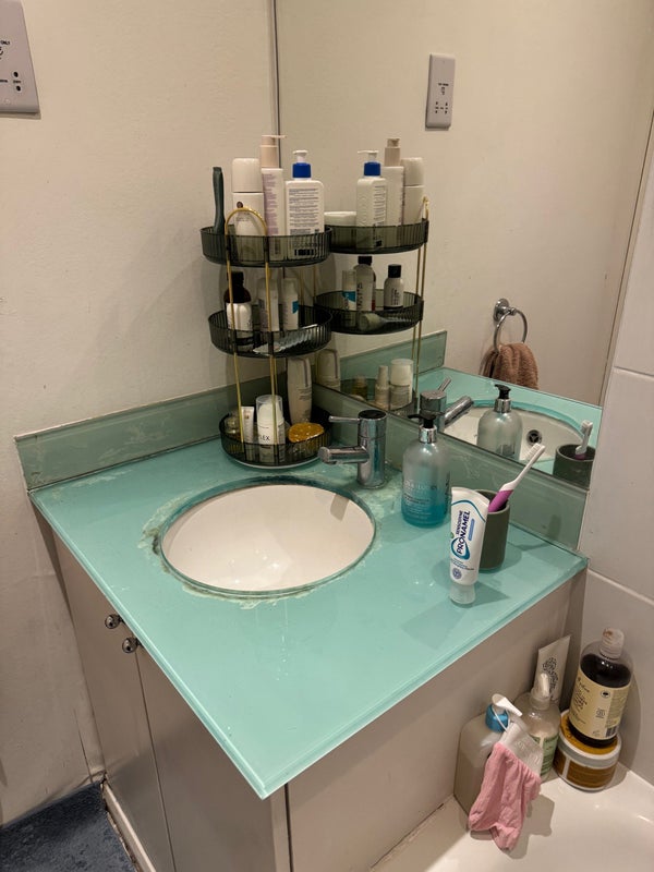 'South Kensington Room ' Room to Rent from SpareRoom