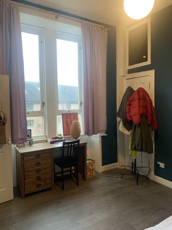 Photo 1: Room (Yours)