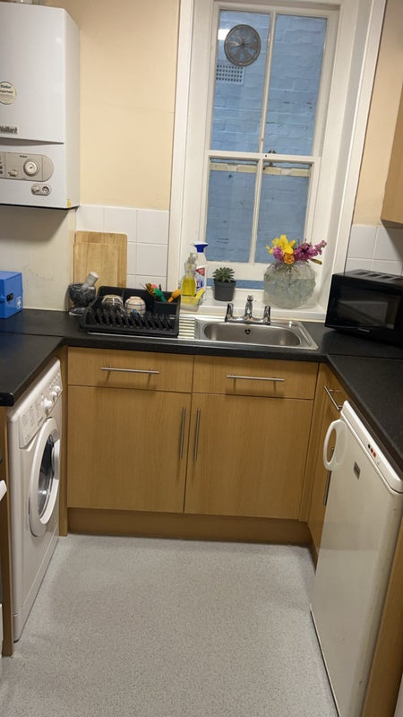 Photo 1: Kitchen