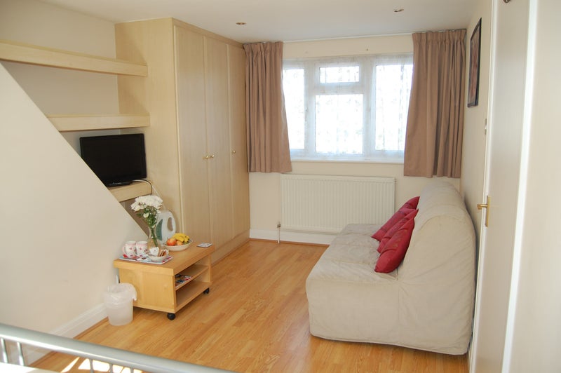 Photo 1: Double room