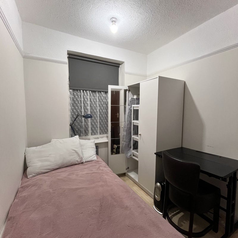 'Single Room For Rent' Room to Rent from SpareRoom