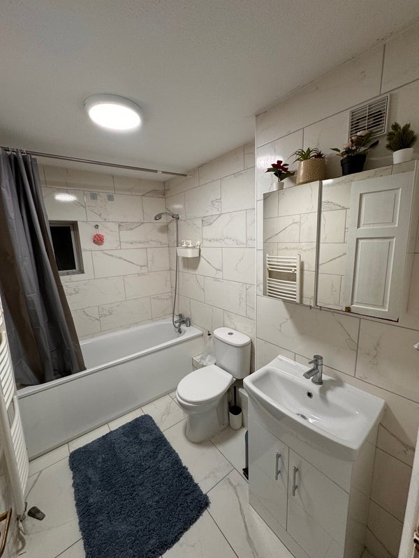 Photo 1: The Bathroom