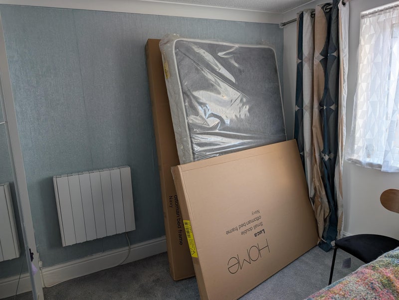 Photo 1: Bedroom  with ottoman bed 