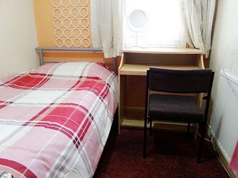 'Single room near city centre for rent' Room to Rent from SpareRoom