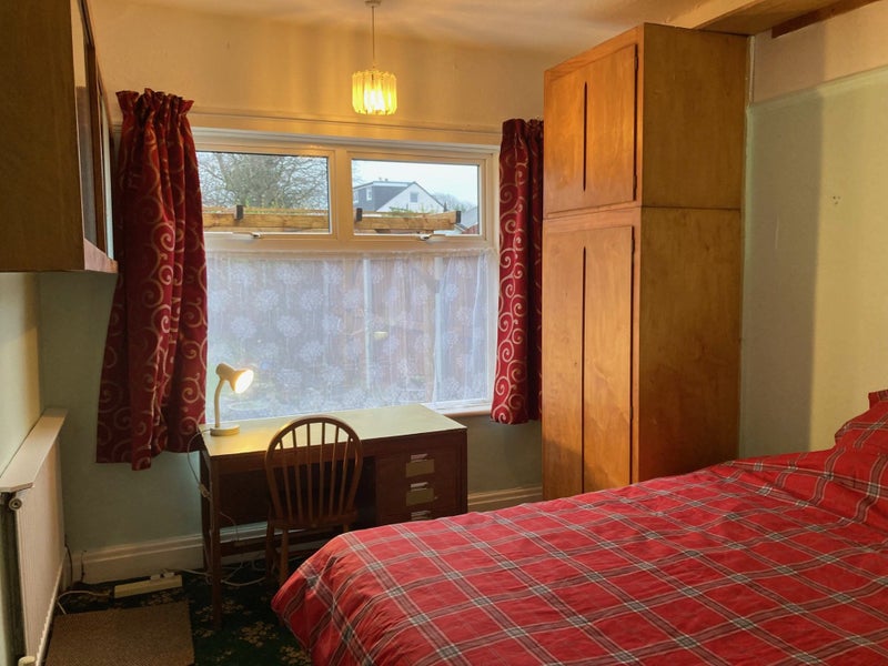 Photo 1: East facing room