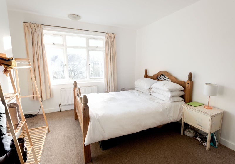 Photo 1: Room1