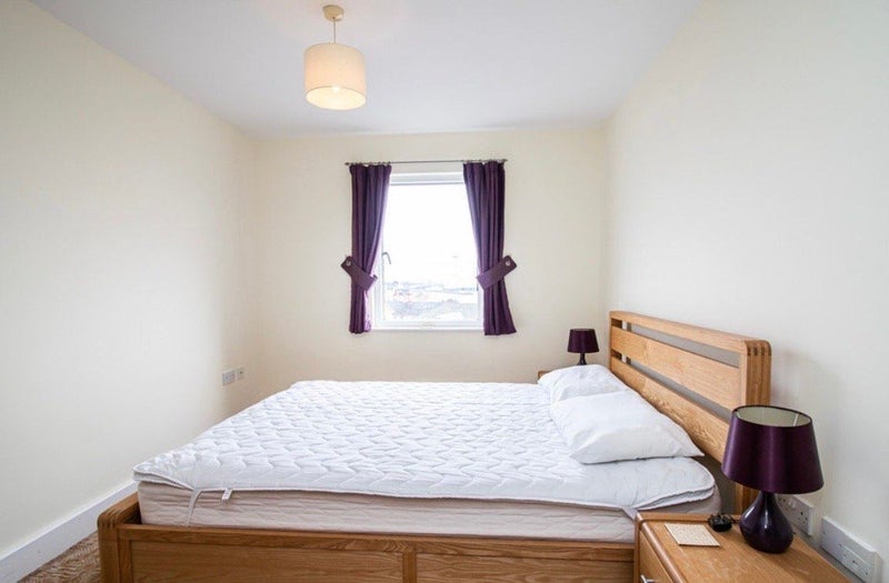 Photo 1: Room (Mine)