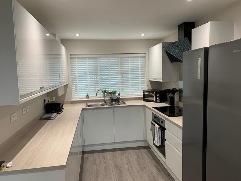 Photo 1: Kitchen
