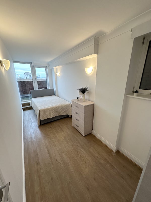 'Your Cozy Hideaway – Peaceful & Convenient' Room to Rent from SpareRoom