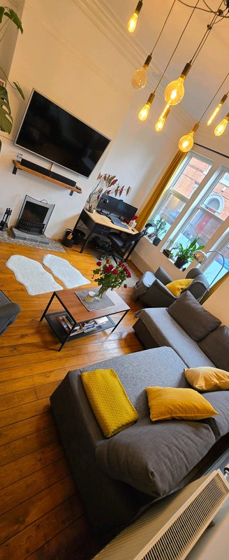 Photo 1: Lounge 📺