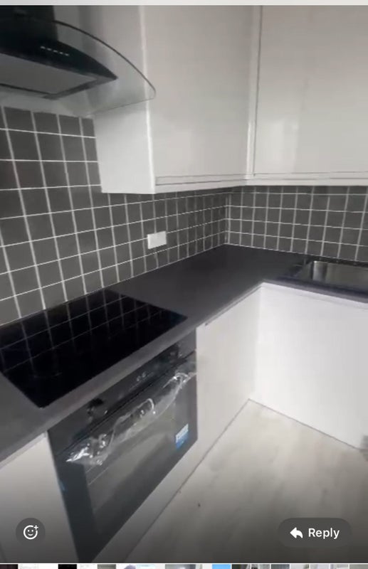Photo 1: Kitchen