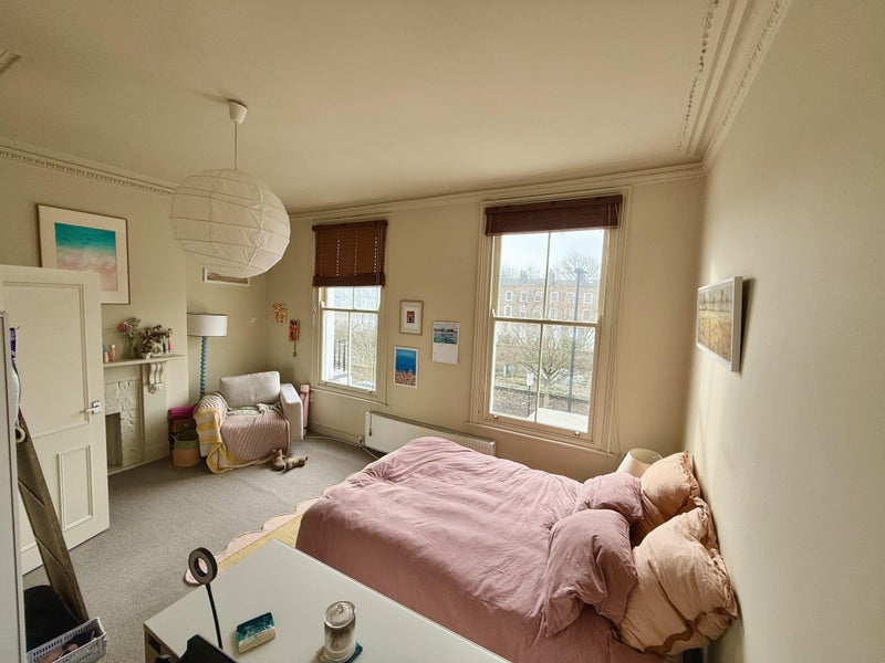 Photo 1: Large bright south-facing room