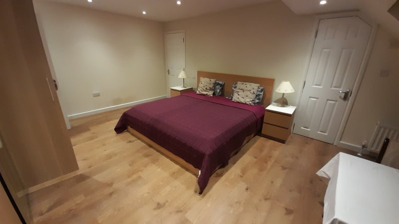 Photo 1: Bedroom 1