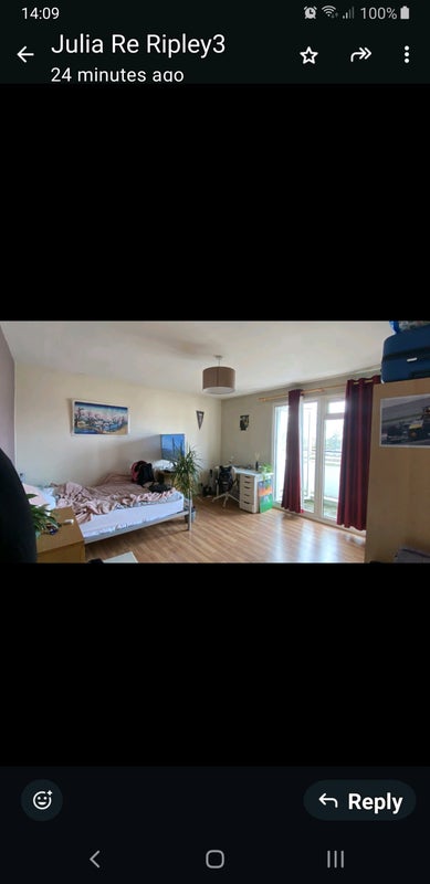 Photo 1: Large bedroom 1