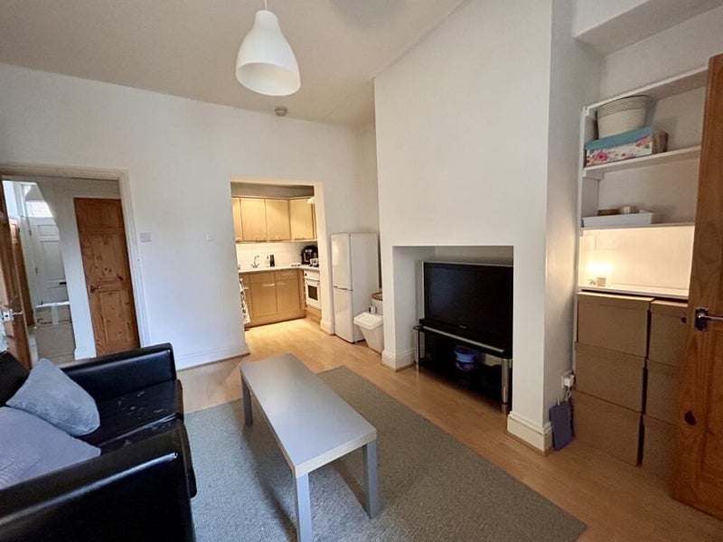 Photo 1: Living room