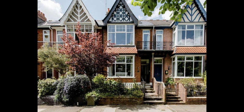 Photo 1: House frontage