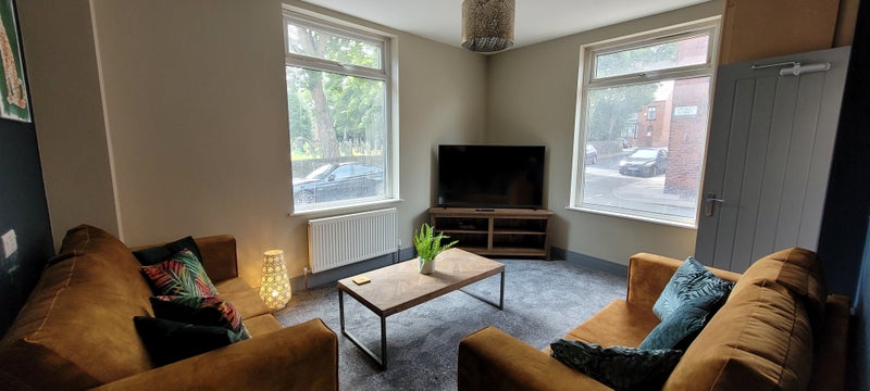 Photo 1: Lounge View 2