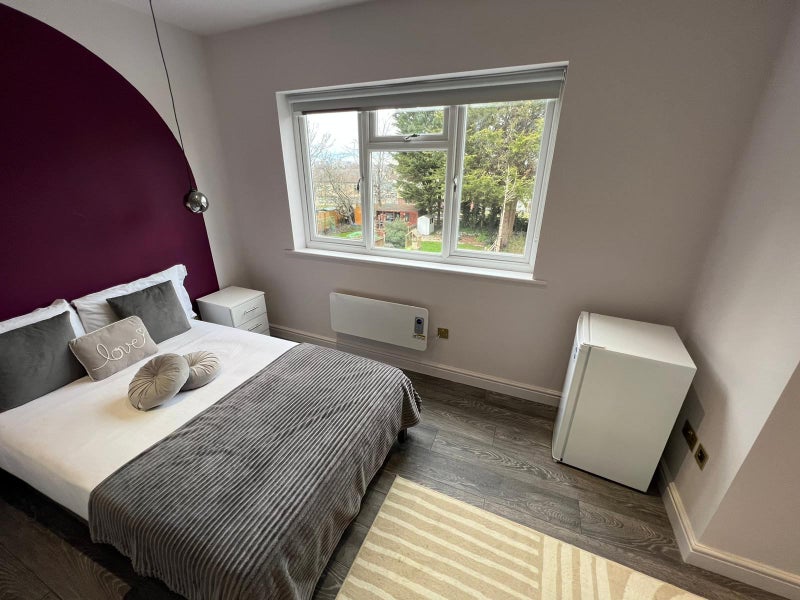 Photo 7: Ensuite 4