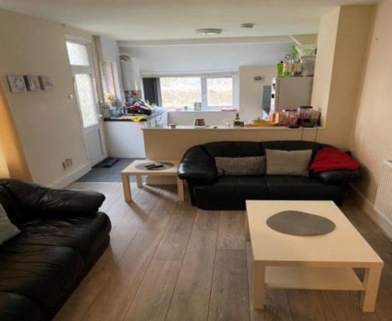 Photo 1: Living Room