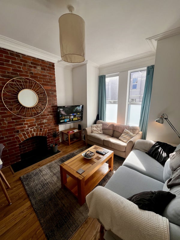 Photo 1: Living Room