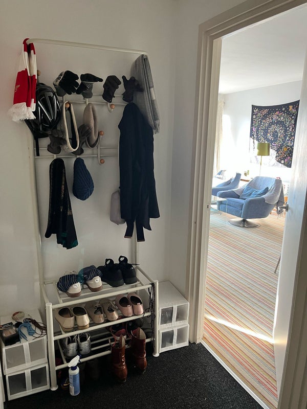Photo 3: Entryway - coat and shoe rack