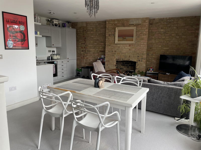 Photo 1: Living room