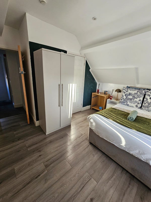 Photo 1: Room 5, Rent £470