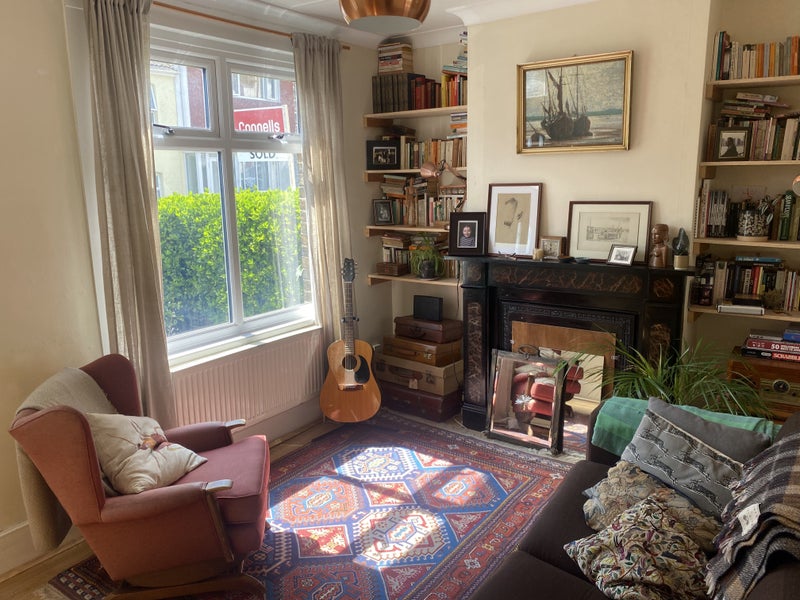 Photo 1: Living room