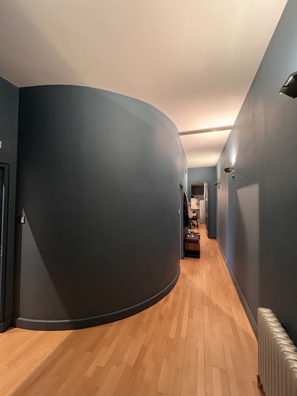 Photo 1: Hallway 1