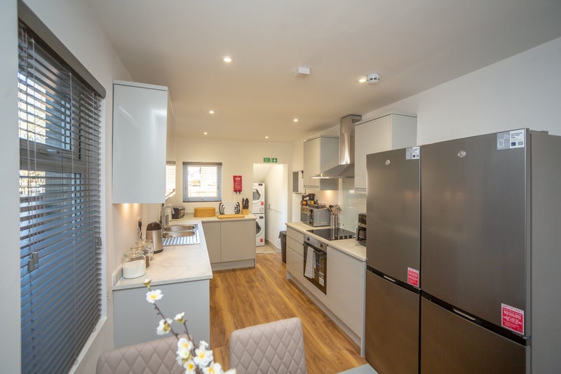 Photo 1: Communal Kitchen