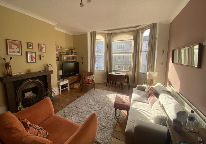 Photo 1: Living room