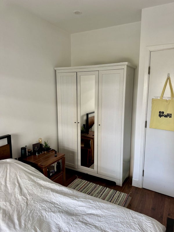 Photo 3: Room (Yours)