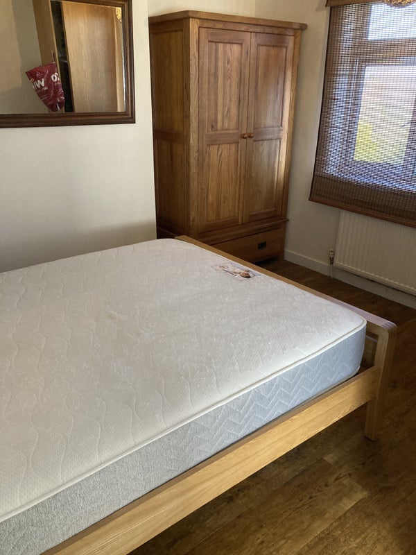 Photo 7: Room (Yours)