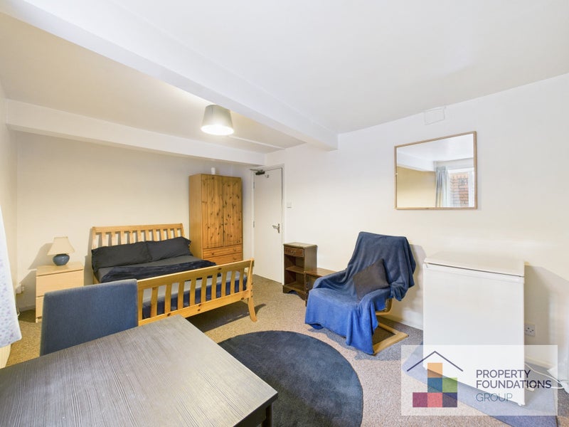 Photo 1: Room 8 - Available